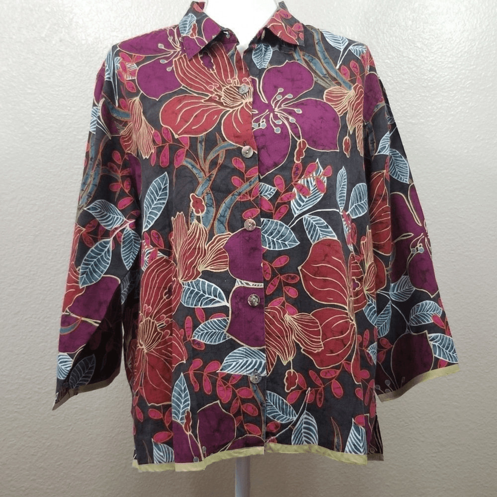 IOs Red Purple Linen Button Down Shirt Size Large (6856)